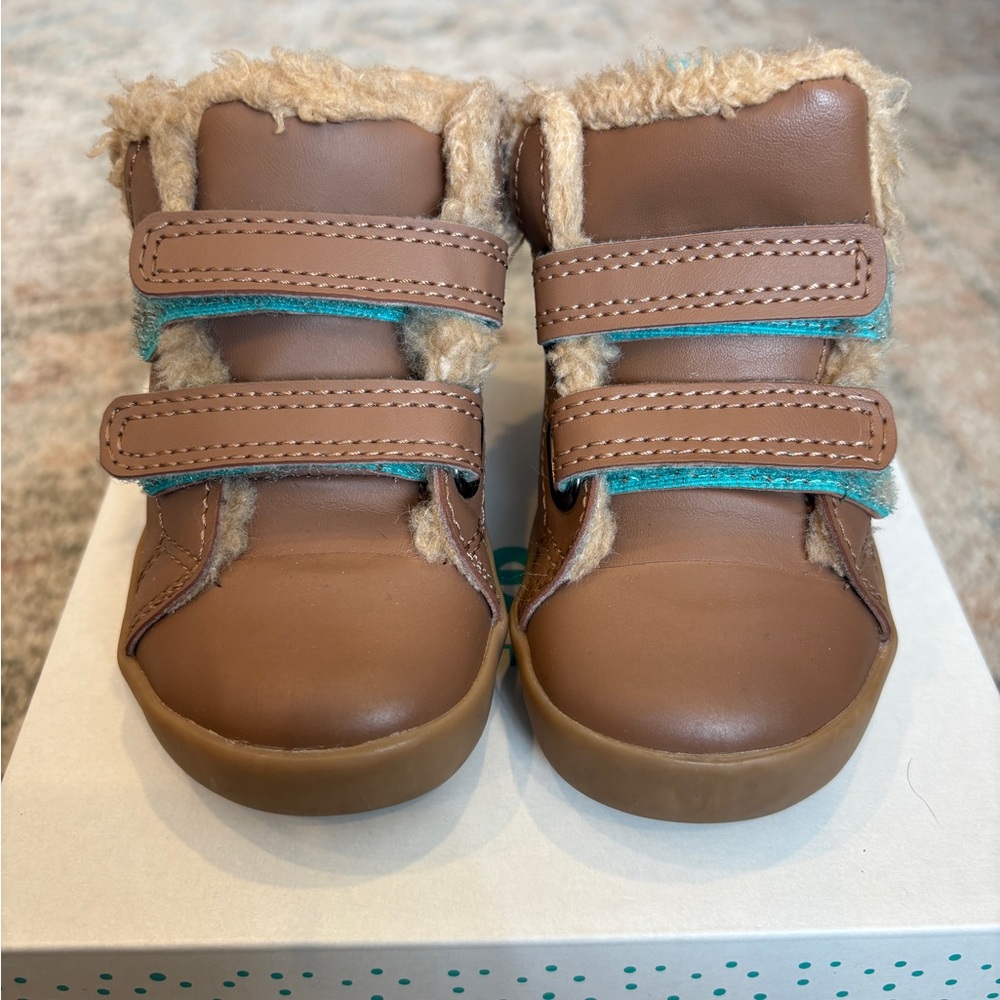 Ten Little Furry High Top Boots, US 5